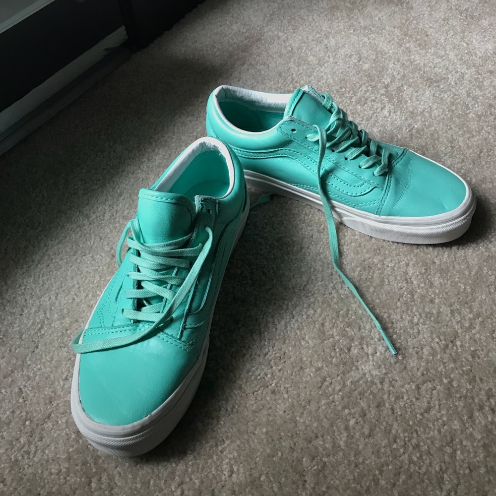 NWOT teal blue green vans